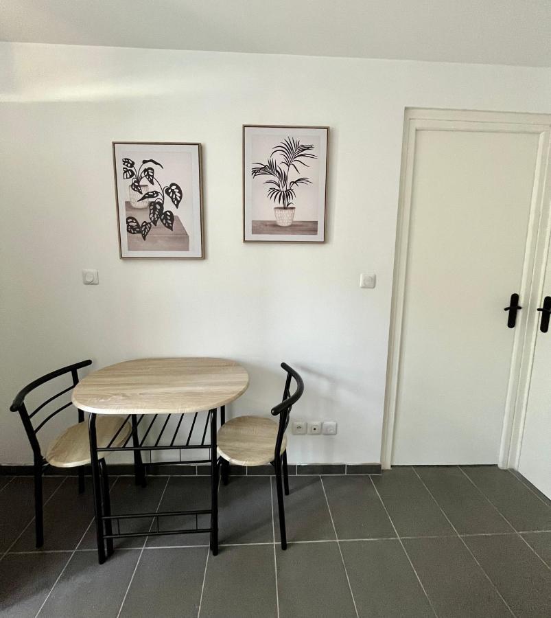 Le Central : Appartement Cosy Et Calme Saint-Germain-de-Joux Exterior foto